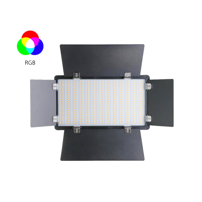 پنل نور ثابت LED U600+ RGB  همراه با باتری و شارژر
