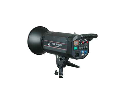 فلاش استودیویی S&S TS-150