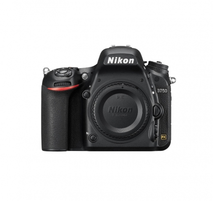 بدنه دوربین نیکون D750 (دست دوم)